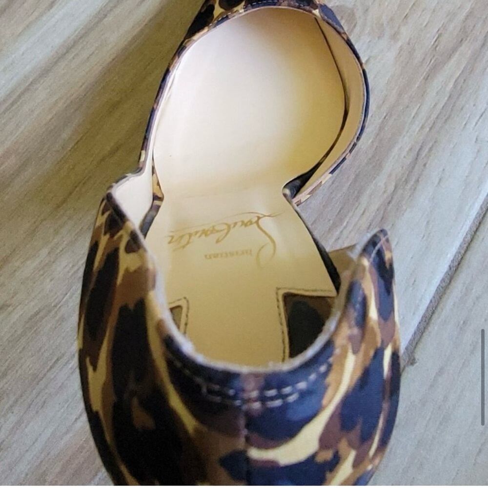 Christian Louboutin Iriza 100 Brown Silk Leopard
Sandal Heels Eur. 35.5 - Picture 11 of 16